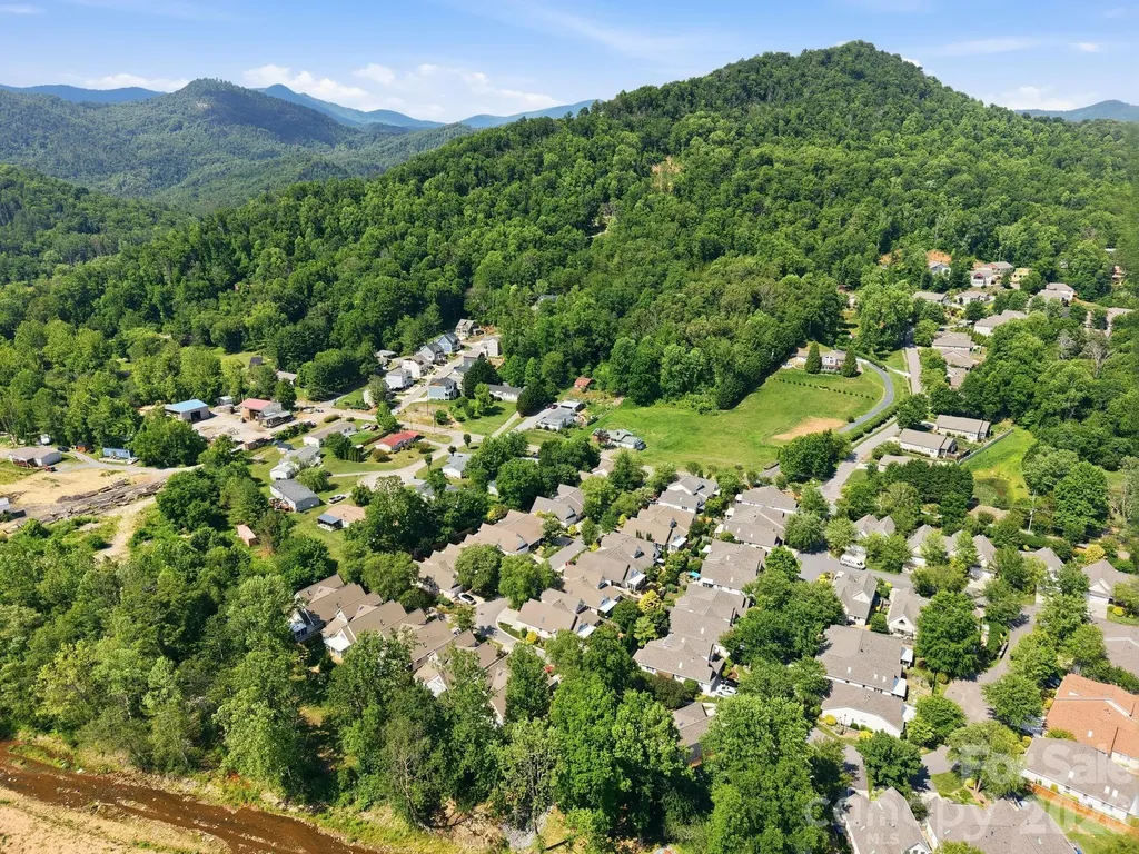 45 Beekeeper Trail Swannanoa NC 28778