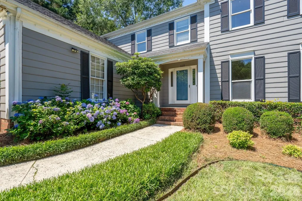 11220 Shandon Way Lane Charlotte NC 28262
