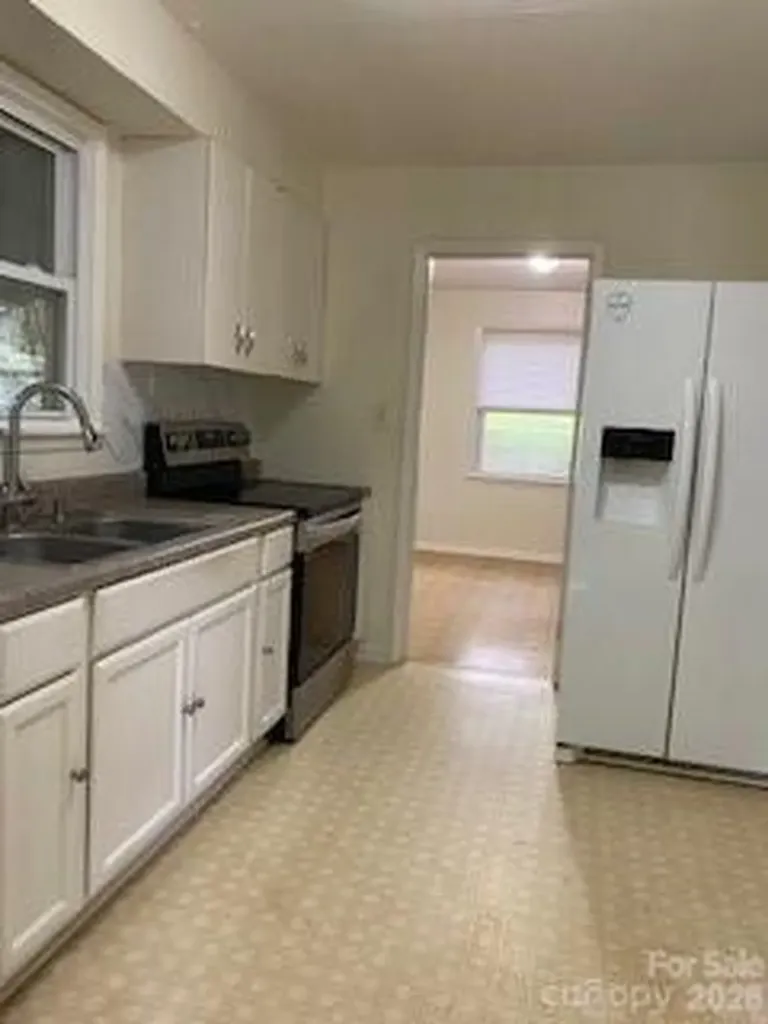 1909 Camp Greene Street Charlotte NC 28208