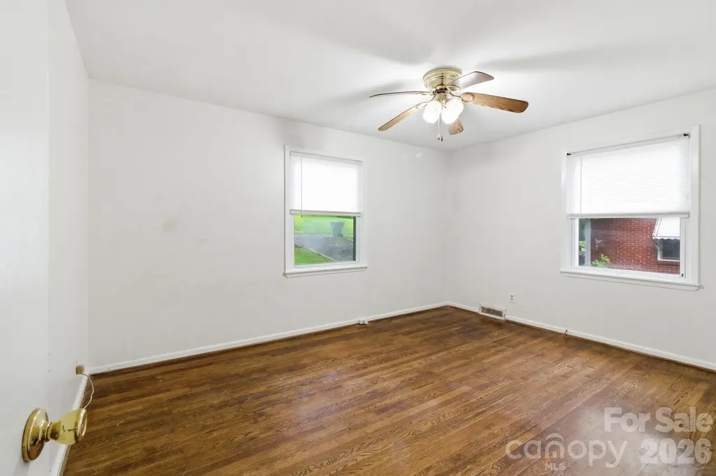 1909 Camp Greene Street Charlotte NC 28208