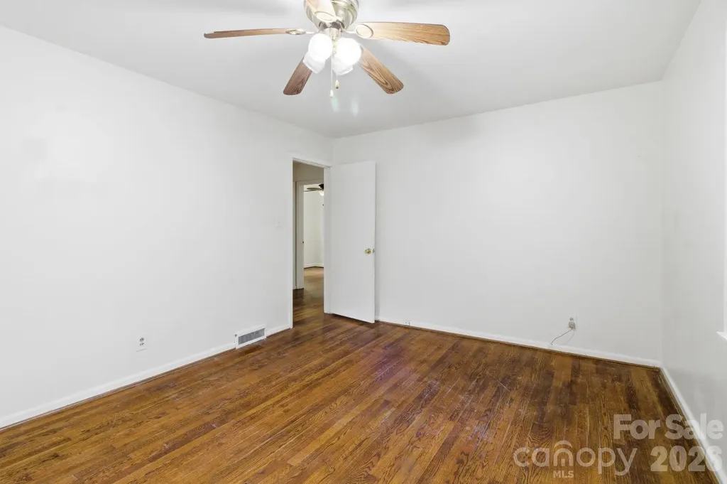 1909 Camp Greene Street Charlotte NC 28208