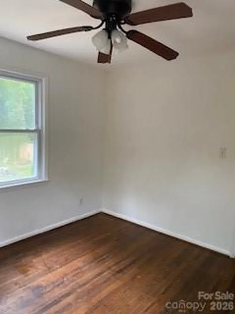 1909 Camp Greene Street Charlotte NC 28208