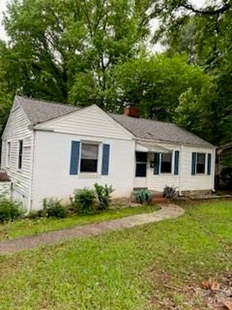 1909 Camp Greene Street Charlotte NC 28208