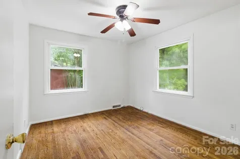 1909 Camp Greene Street Charlotte NC 28208