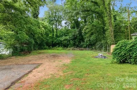 1909 Camp Greene Street Charlotte NC 28208