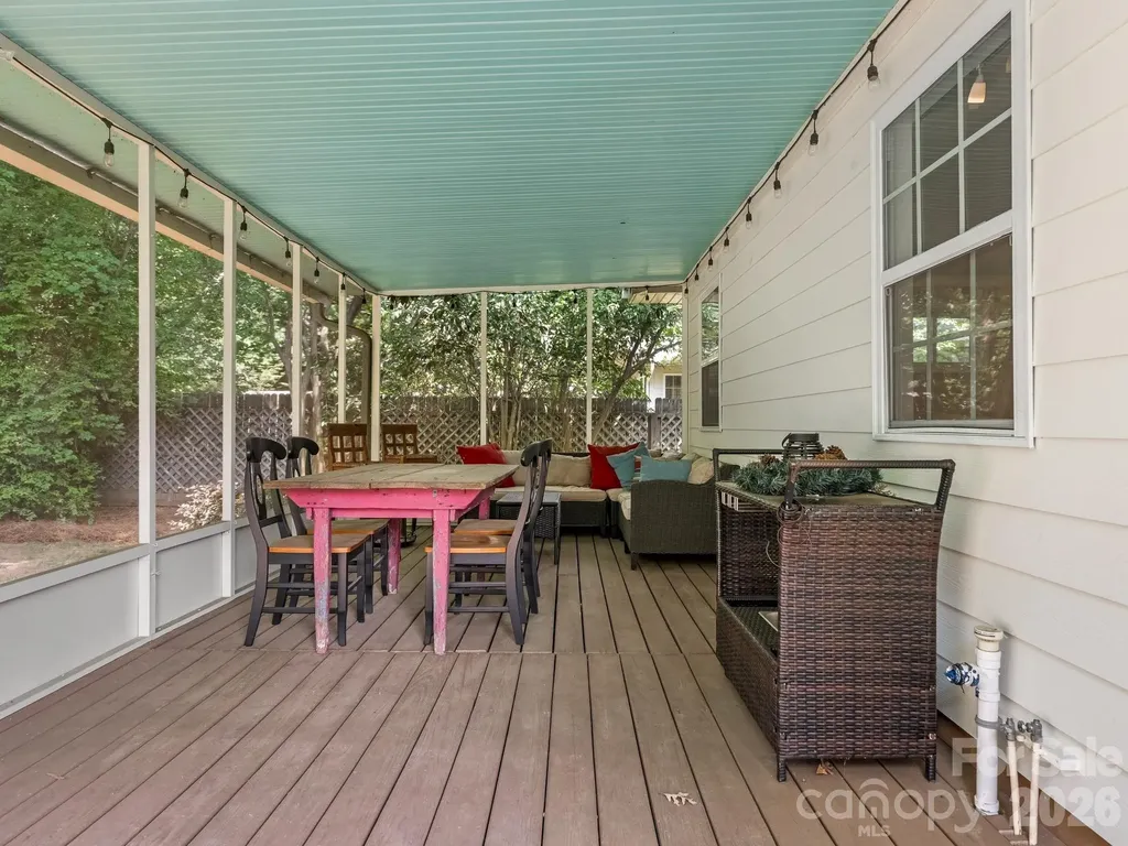 5634 Wedgewood Drive Charlotte NC 28210