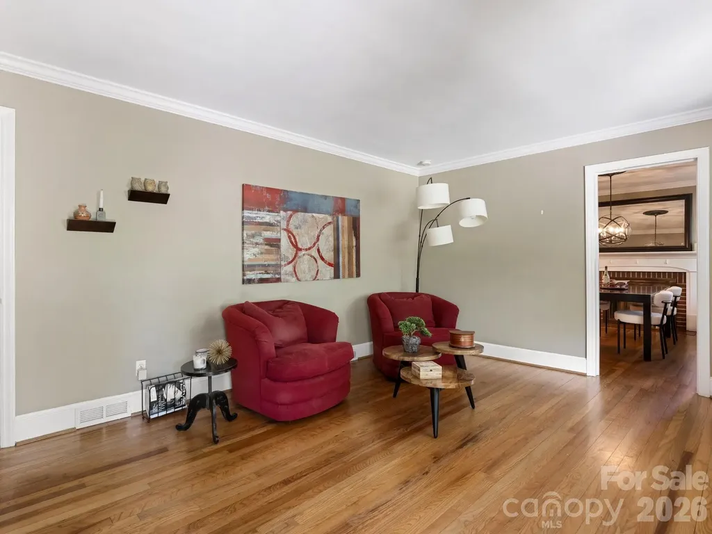 5634 Wedgewood Drive Charlotte NC 28210