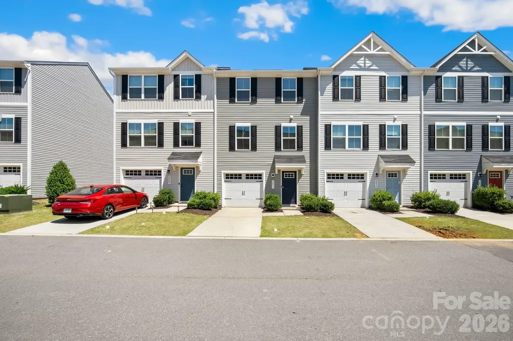 2051 Langer Street Charlotte NC 28214