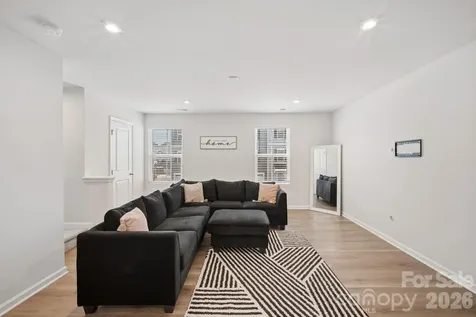 2051 Langer Street Charlotte NC 28214