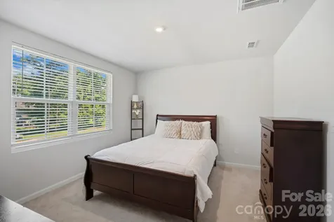 2051 Langer Street Charlotte NC 28214