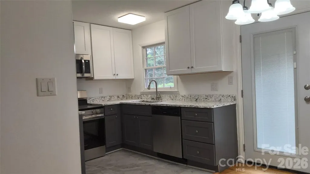 1920 Herrin Avenue Charlotte NC 28205