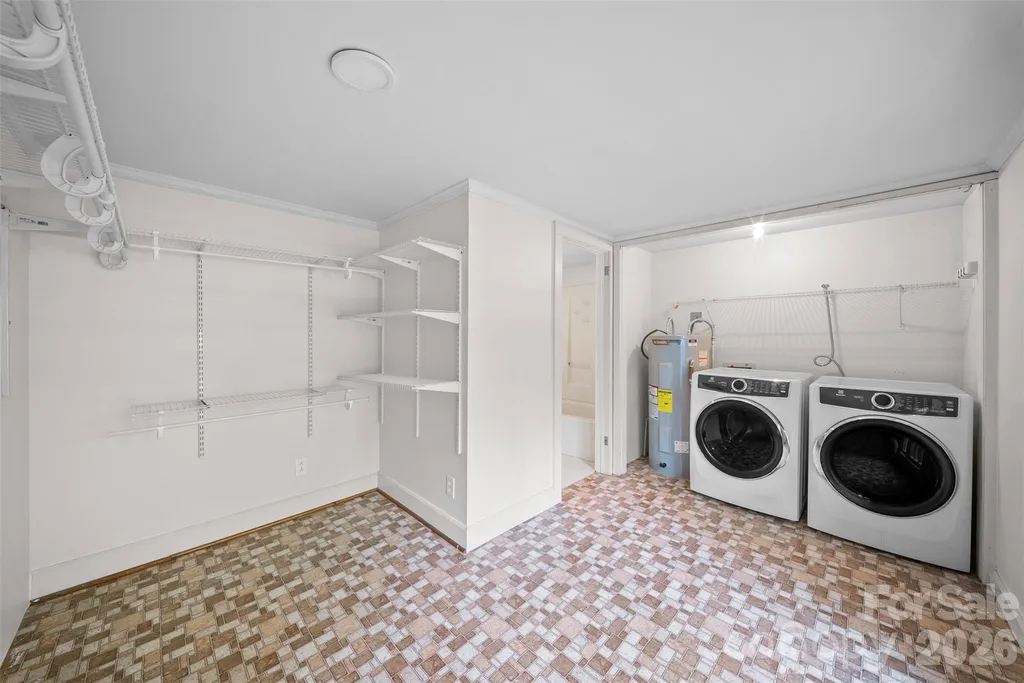 825 Montgomery Avenue Albemarle NC 28001