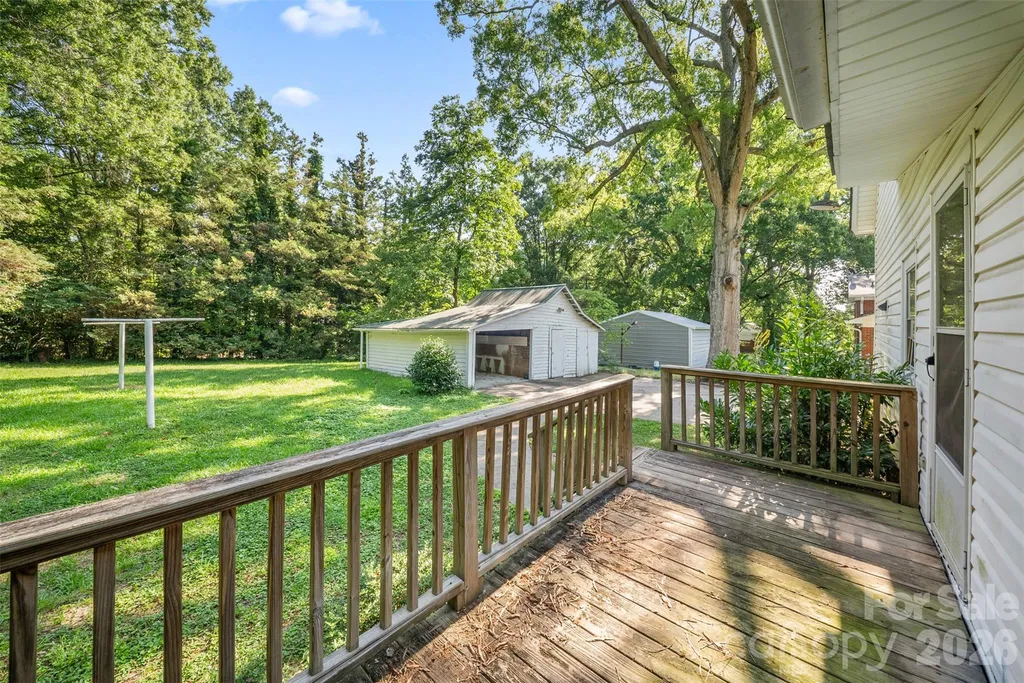 825 Montgomery Avenue Albemarle NC 28001