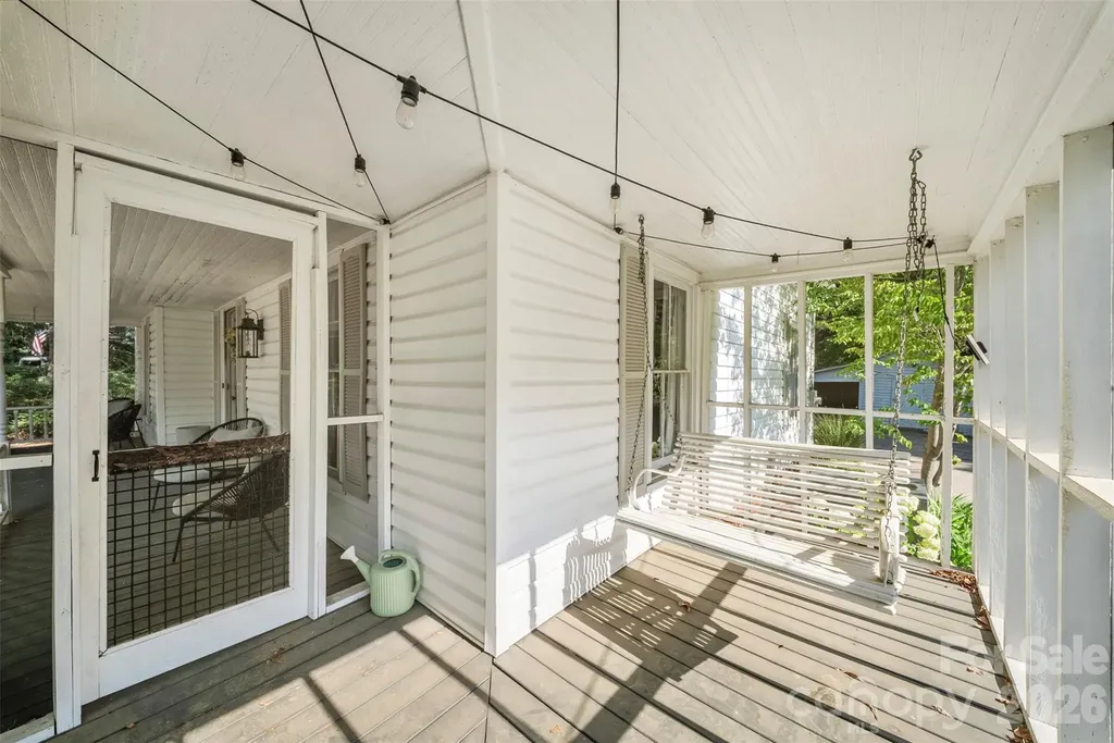825 Montgomery Avenue Albemarle NC 28001