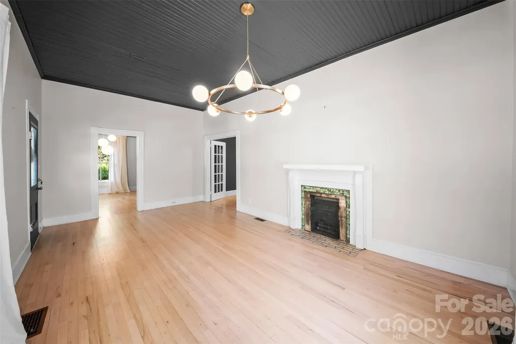 825 Montgomery Avenue Albemarle NC 28001