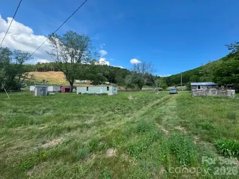 1298 Air Bellows Gap Road Sparta NC 28675