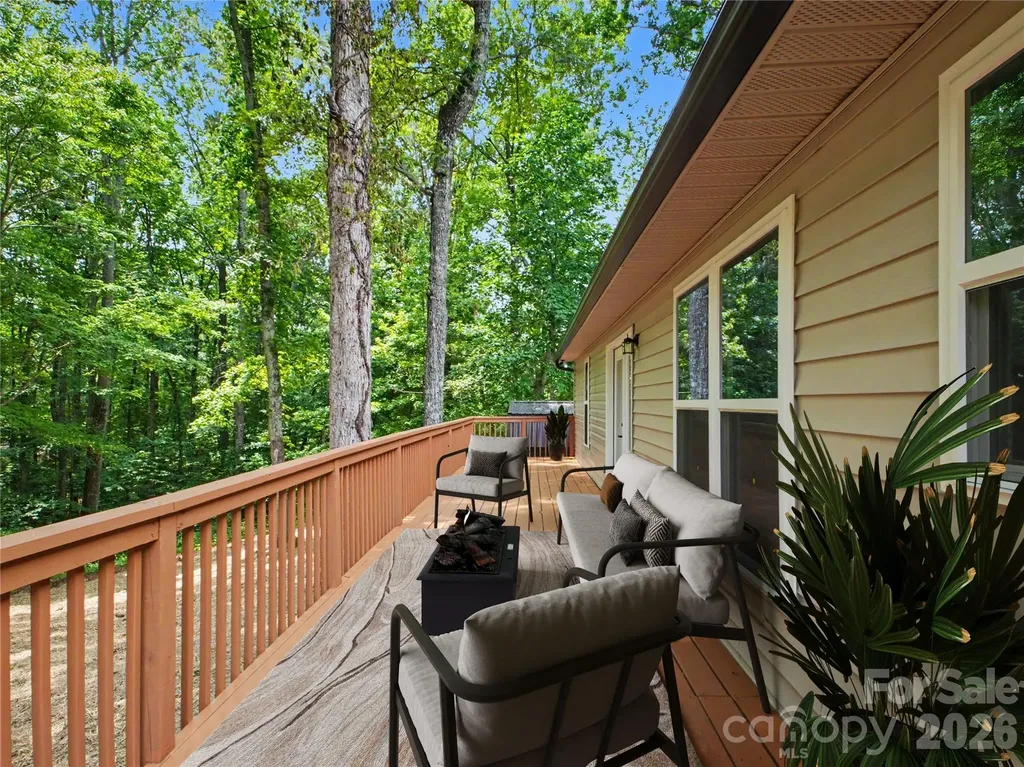 7382 Summit Drive Denver NC 28037
