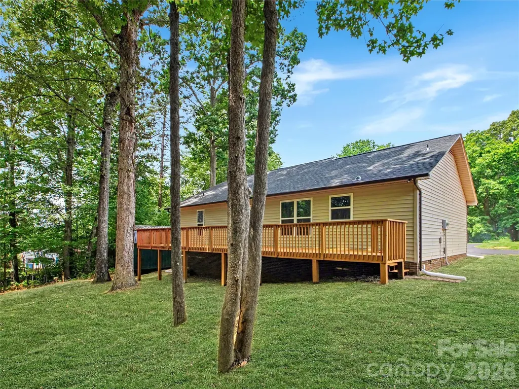 7382 Summit Drive Denver NC 28037