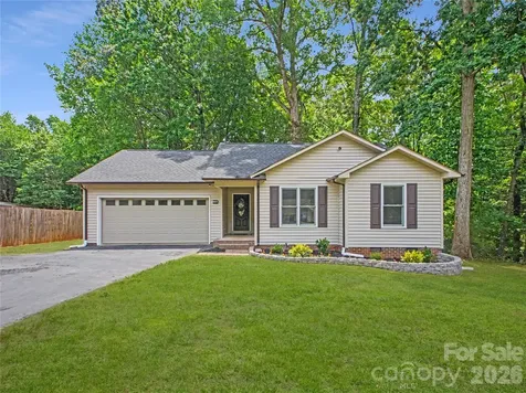 7382 Summit Drive Denver NC 28037