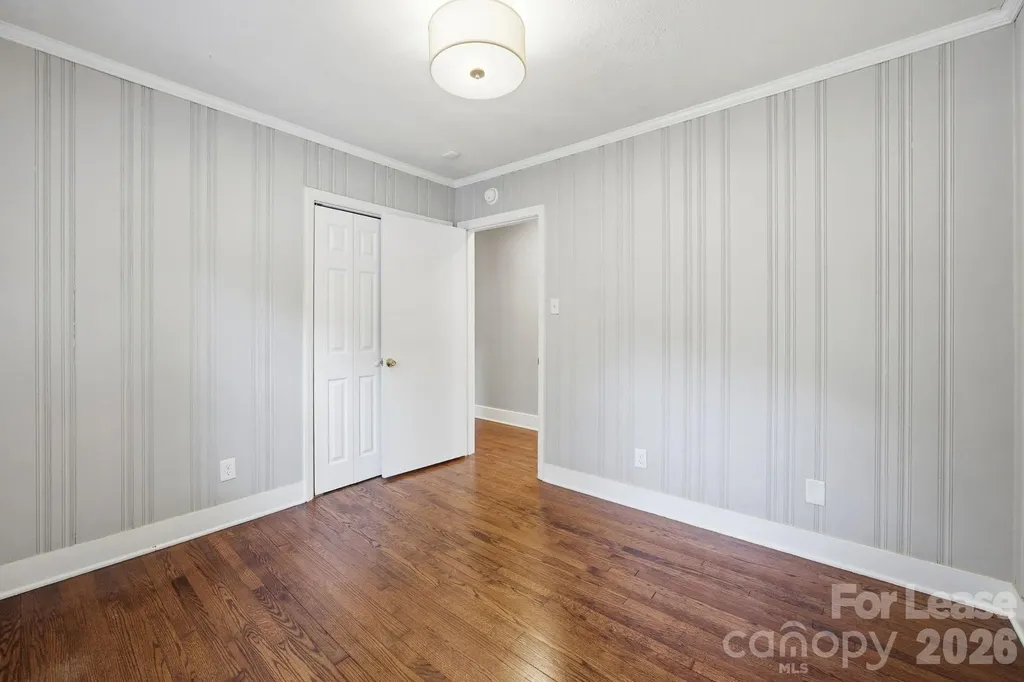 2727 Springway Drive Charlotte NC 28205