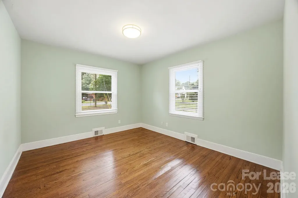 2727 Springway Drive Charlotte NC 28205