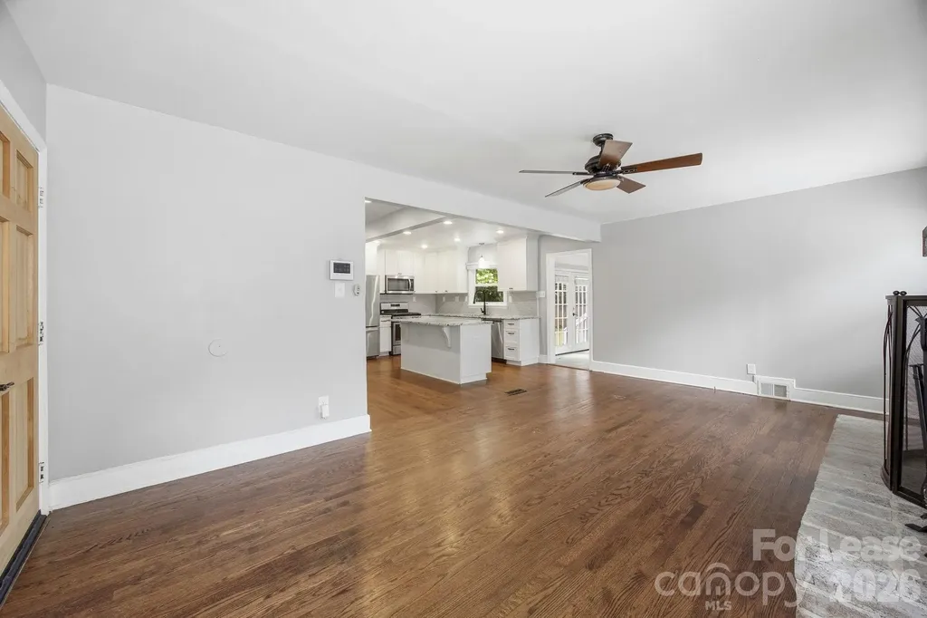 2727 Springway Drive Charlotte NC 28205