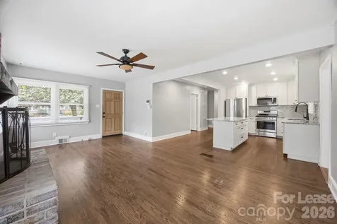 2727 Springway Drive Charlotte NC 28205