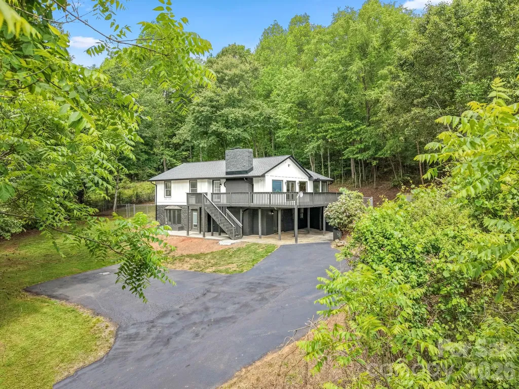 270 Blake Branch Road Sylva NC 28779