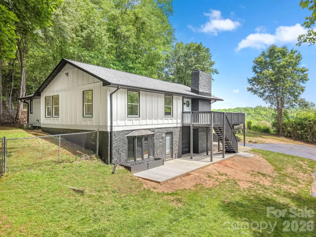 270 Blake Branch Road Sylva NC 28779