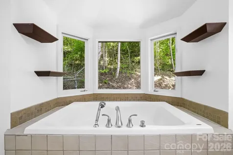 270 Blake Branch Road Sylva NC 28779