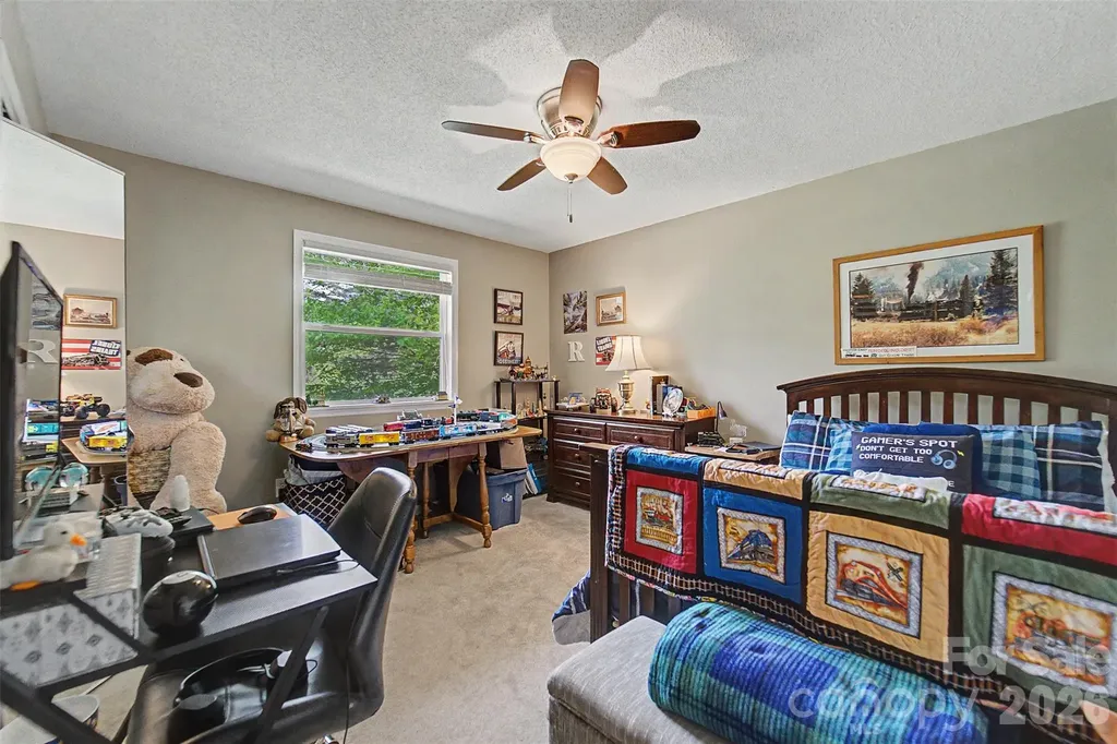 1364 Atoah Road Robbinsville NC 28771