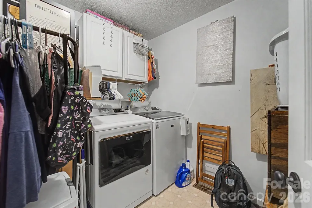 1364 Atoah Road Robbinsville NC 28771