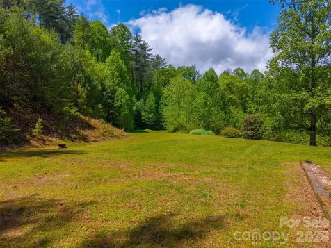1364 Atoah Road Robbinsville NC 28771