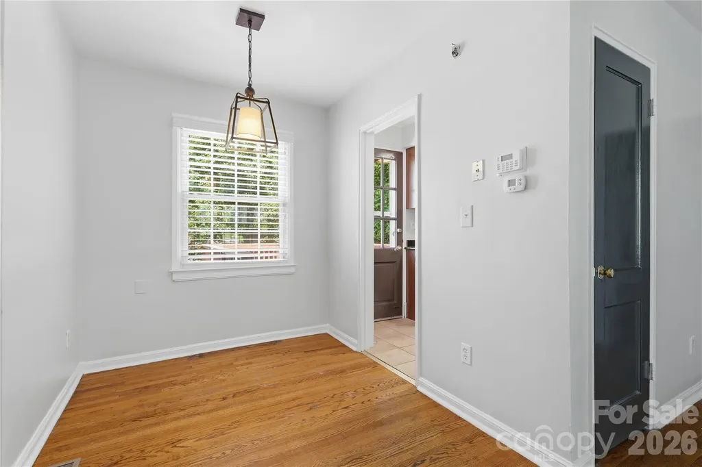 525 Wakefield Drive Charlotte NC 28209