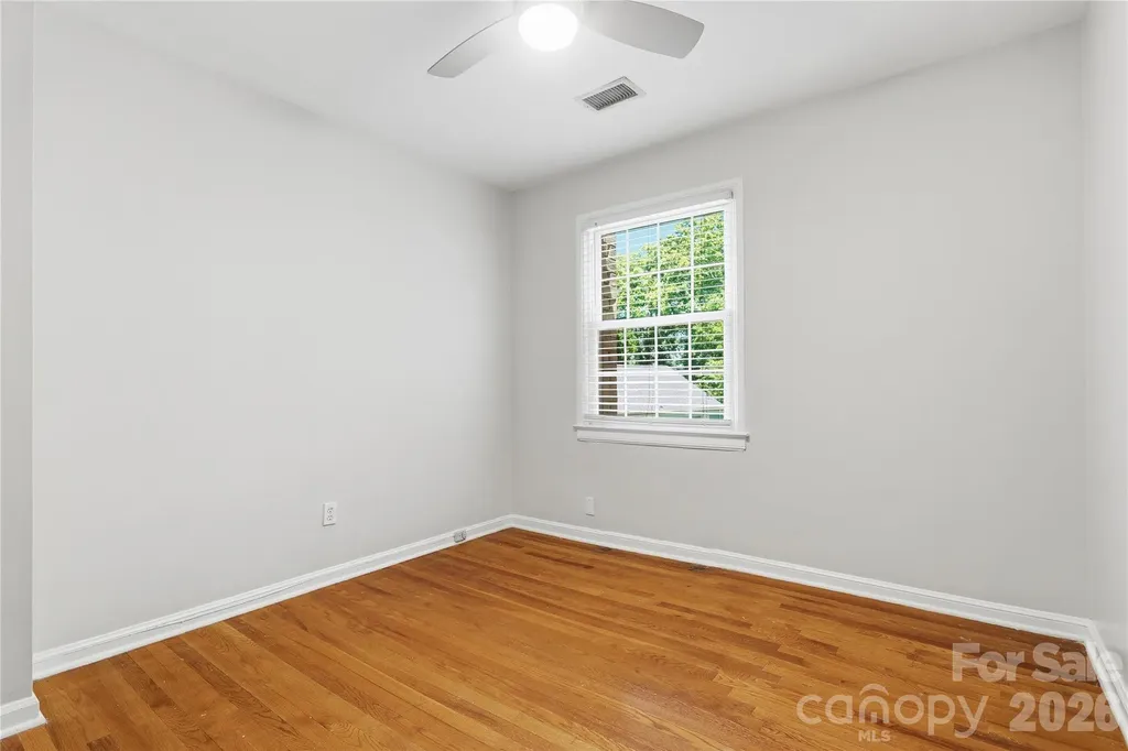 525 Wakefield Drive Charlotte NC 28209