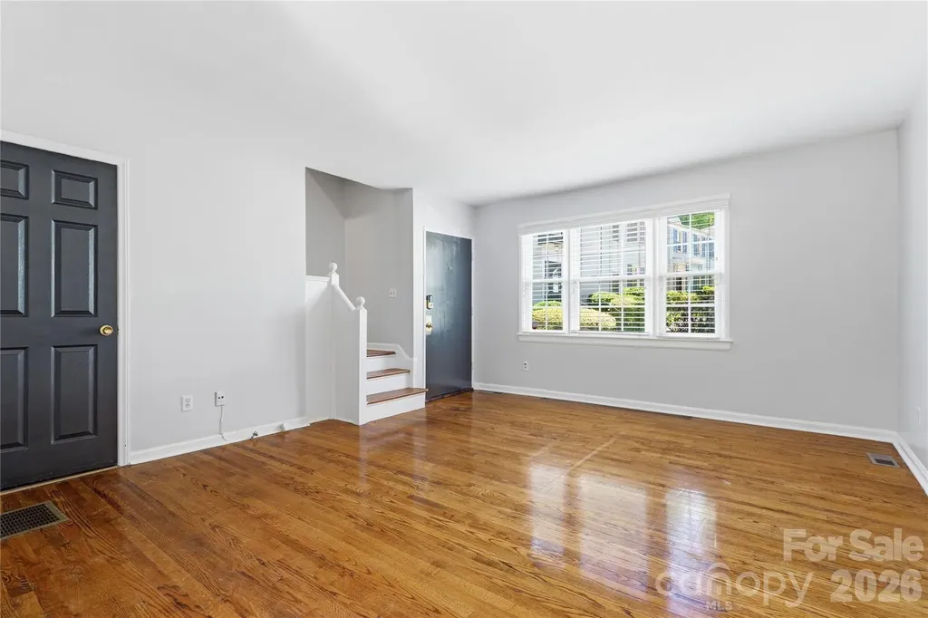 525 Wakefield Drive Charlotte NC 28209