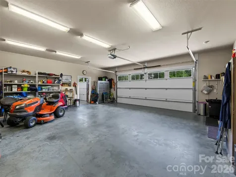 40 Shining Rock Drive Canton NC 28716