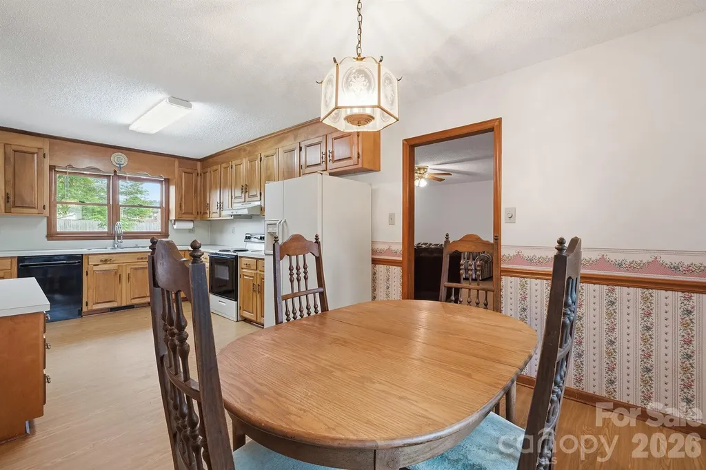 183 Dellinger Drive Statesville NC 28625