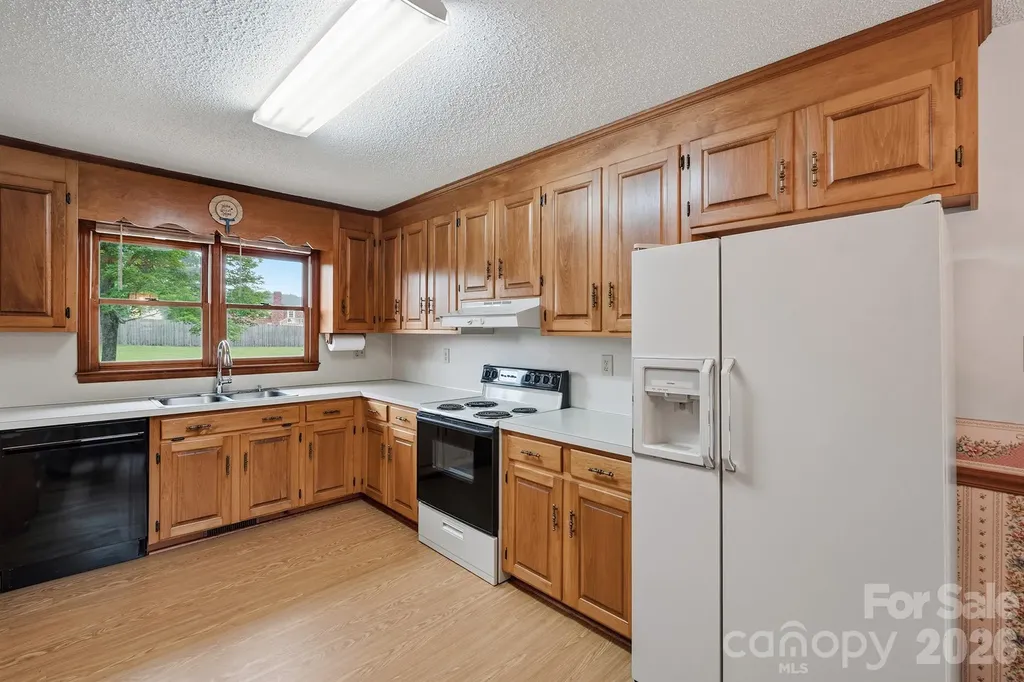 183 Dellinger Drive Statesville NC 28625