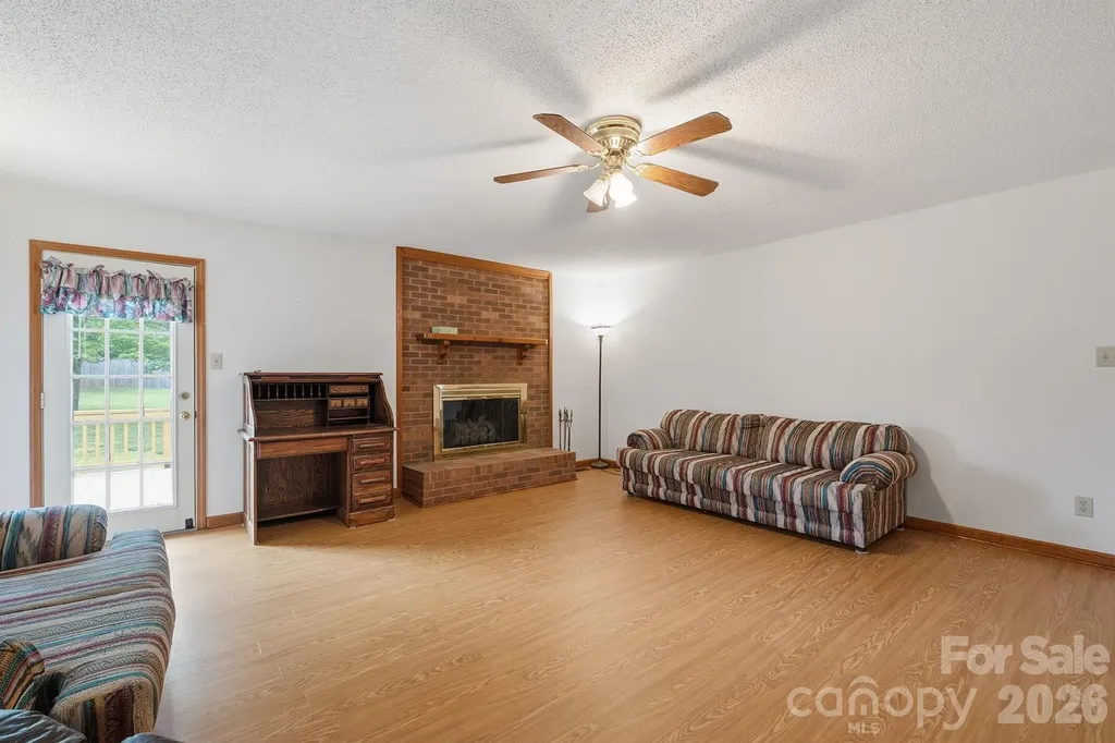 183 Dellinger Drive Statesville NC 28625
