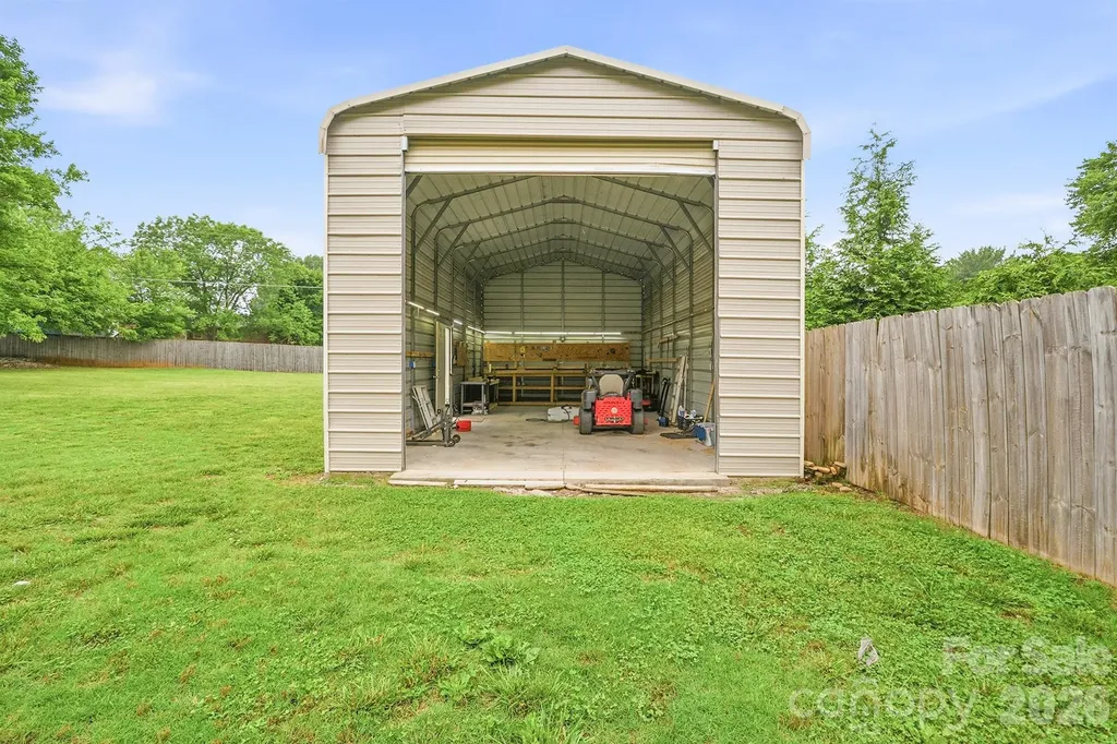 183 Dellinger Drive Statesville NC 28625