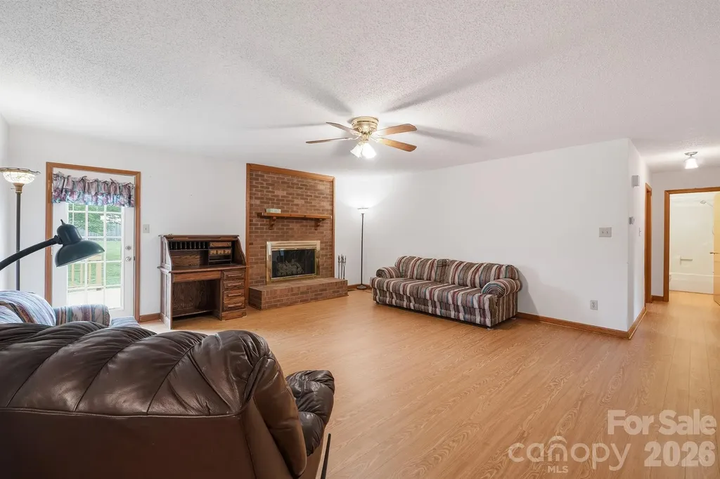 183 Dellinger Drive Statesville NC 28625
