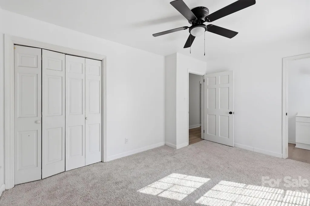 310 Roy Eaker Road Cherryville NC 28021