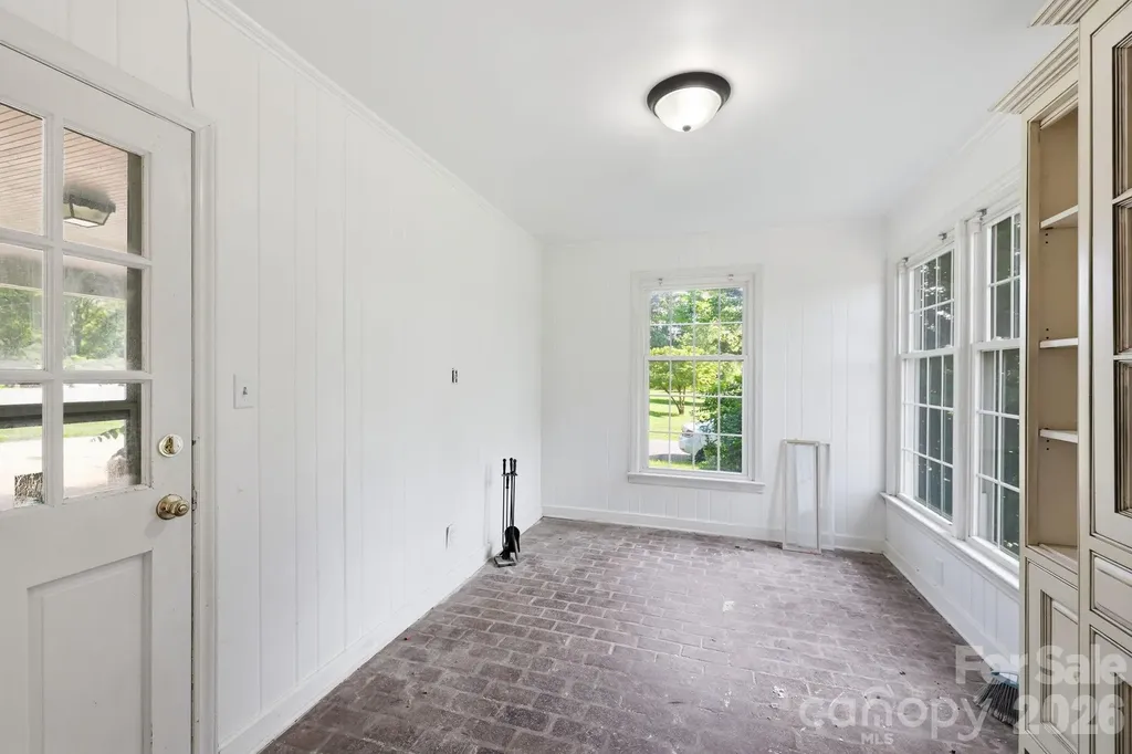 310 Roy Eaker Road Cherryville NC 28021