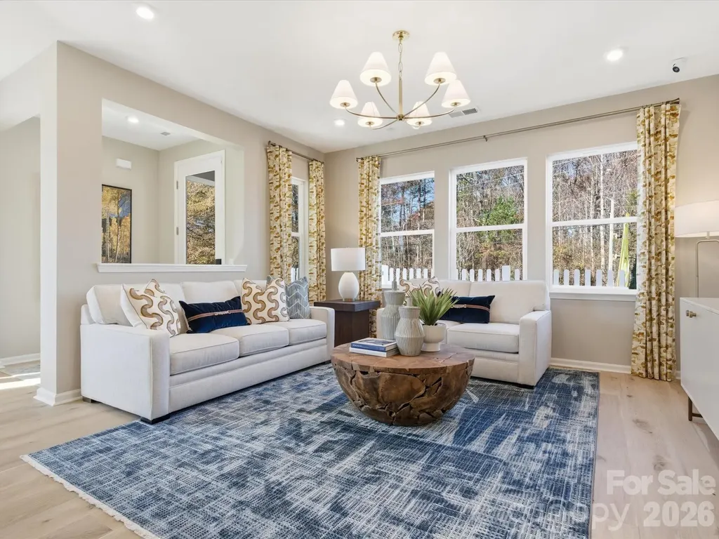 8414 Discovery Lane Charlotte NC 28216