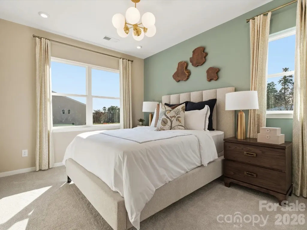 8414 Discovery Lane Charlotte NC 28216