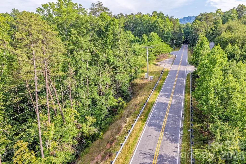 000 Bills Creek Road Lake Lure NC 28746