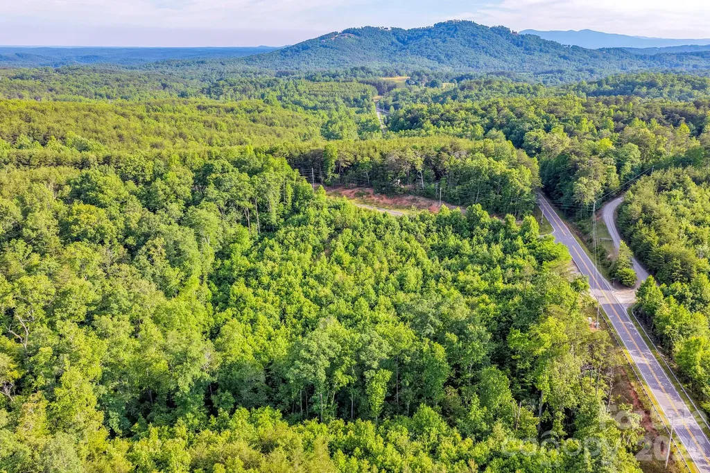 000 Bills Creek Road Lake Lure NC 28746