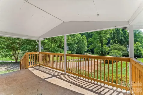 771 Hoppy Tom Hollow Road Marion NC 28752