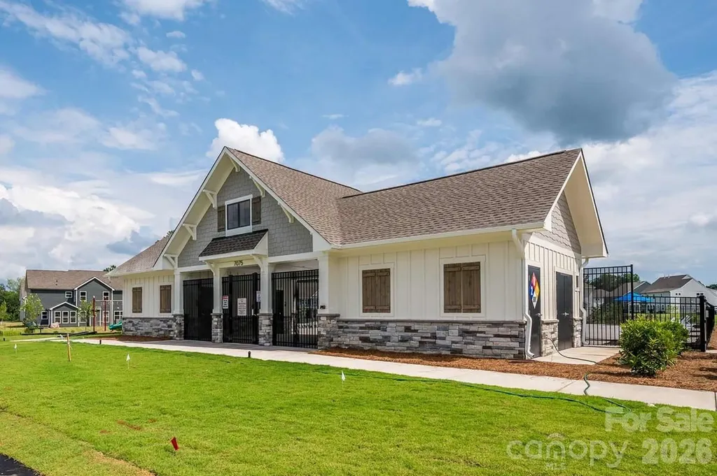 3438 Charolais Lane Harrisburg NC 28075